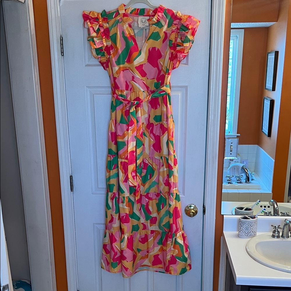 Fantastic fawn     Multicolor Ruffle Sleeve Tie Waist Maxi Dress